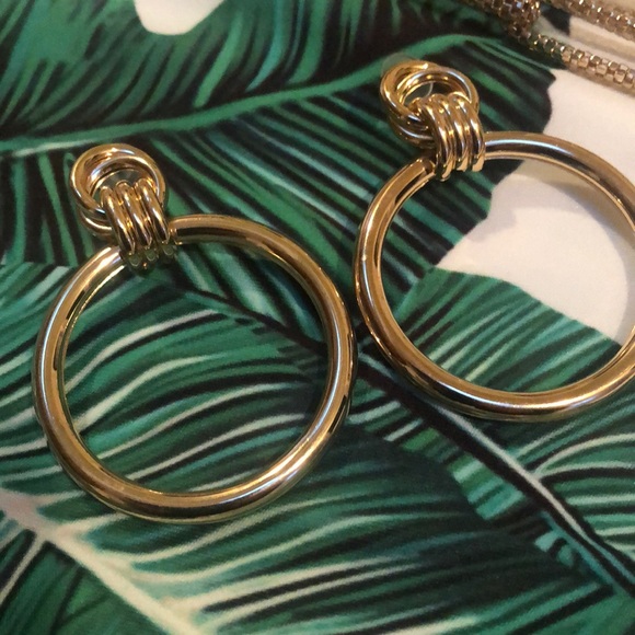 Love Knot Hoop Earrings - Picture 2 of 3